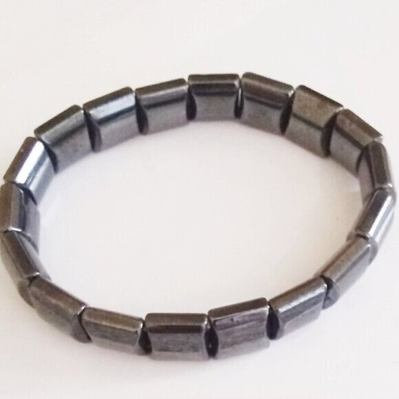 UNISEX!  Magnetic Hematite Stretch Bracelet 7.5" - Grounding, Focus & Energy - Picture 1 of 10